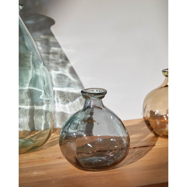 Sivá váza (výška  18 cm) Brenna – Kave Home-image-1