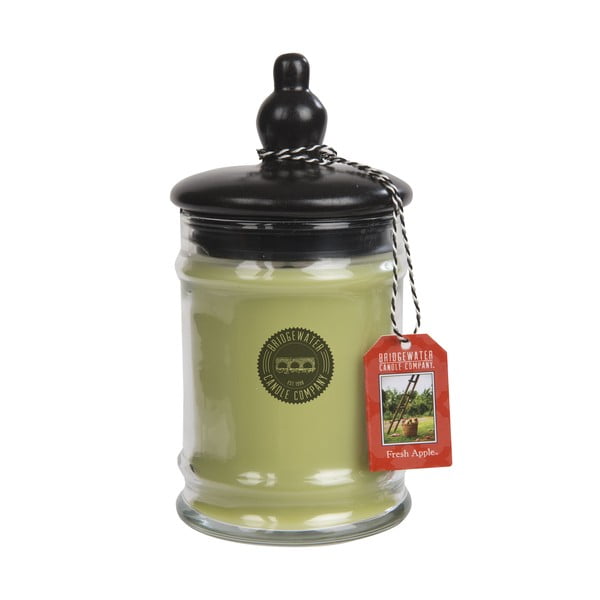 Vonná sviečka Bridgewater Candle, vôňa jablka, kvetov, škorice a vanilky
