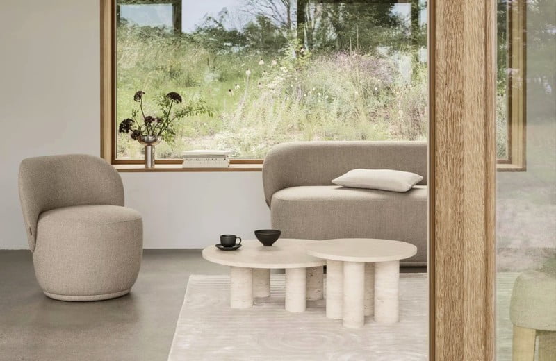 Soft luxury: drevo a kameň v interiéri