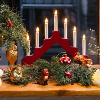 Svietiace vianočné svietniky