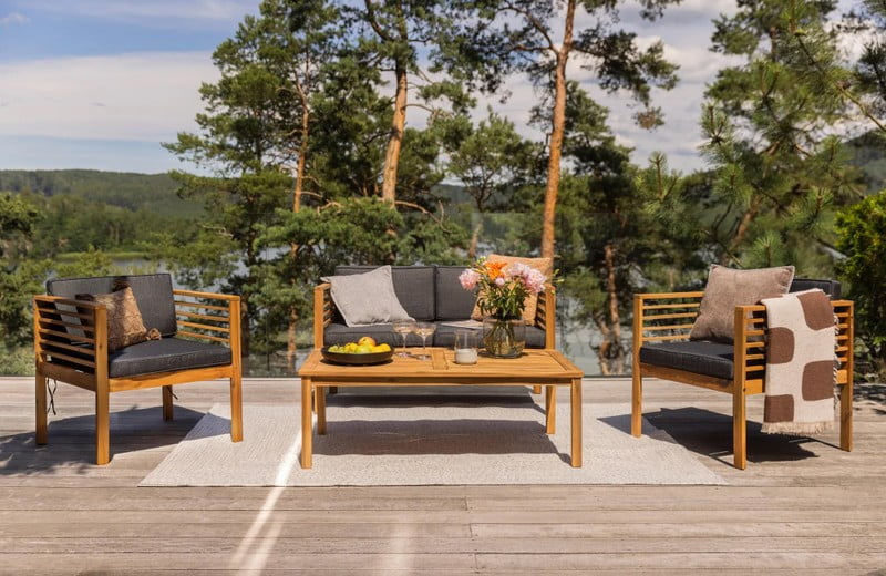 Najkrajšie terasy: inšpirácia a tipy pre vašu vonkajšiu obývačku