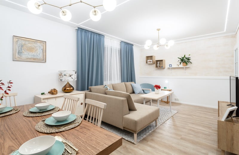 Premena bytu: interiér s prvkami škandinávskeho štýlu