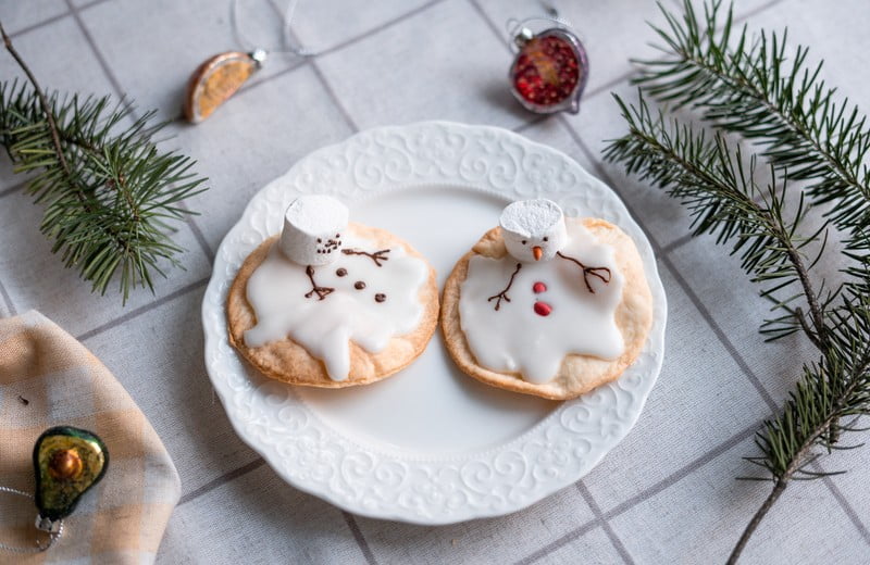Rýchly vianočný recept pre deti: sušienky so snehuliakom