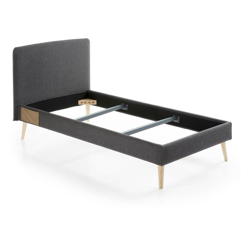 E-shop Tmavosivá polstrovaná posteľ Kave Home Lydia, 90 x 190 cm