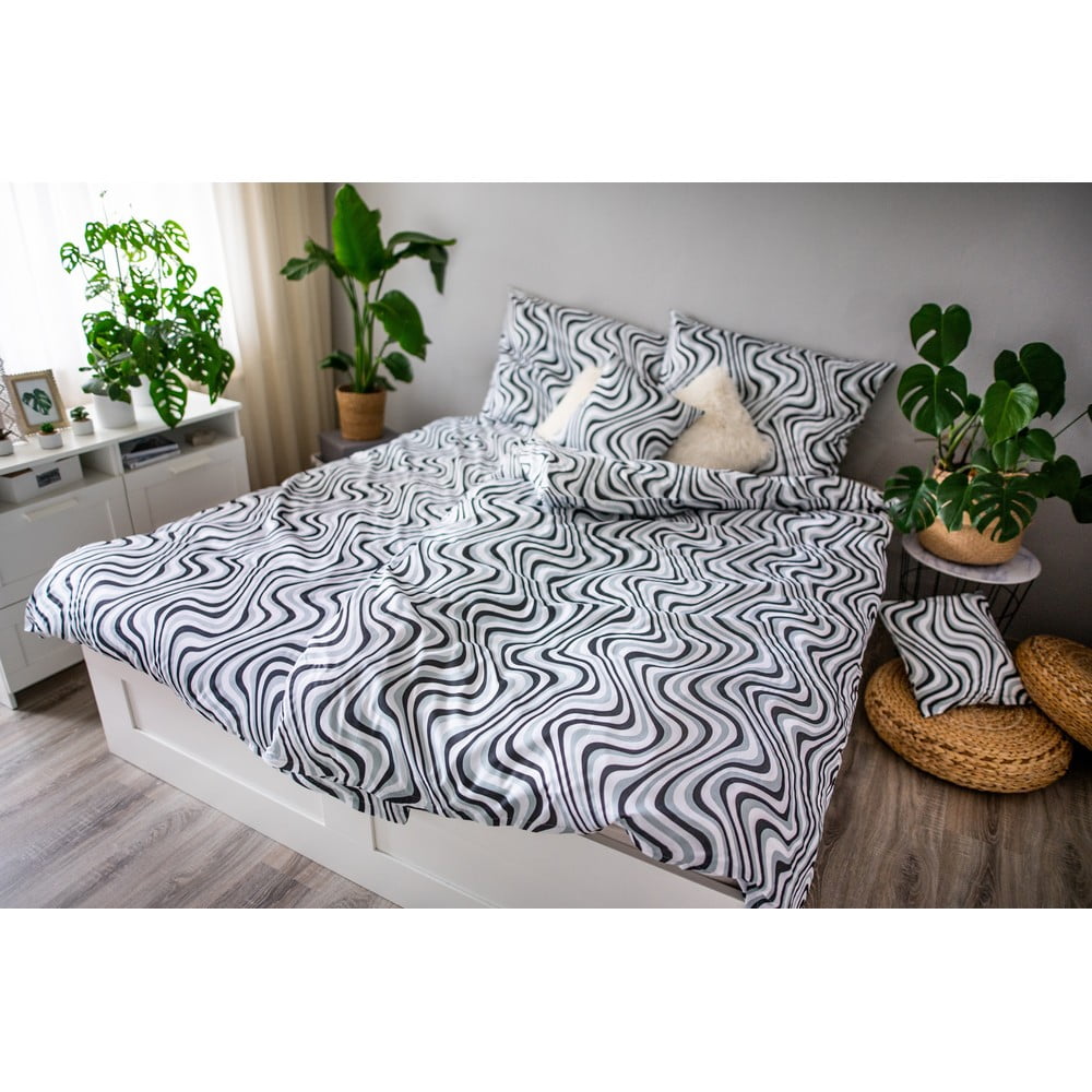 E-shop Čierno-biele obliečky z bavlneného saténu Cotton House Waves, 140 x 200 cm