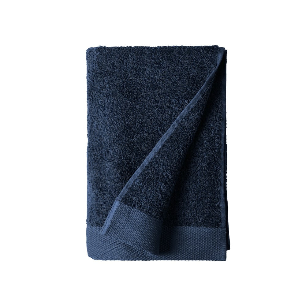 E-shop Modrá osuška z froté bavlny Södahl Indigo, 140 x 70 cm