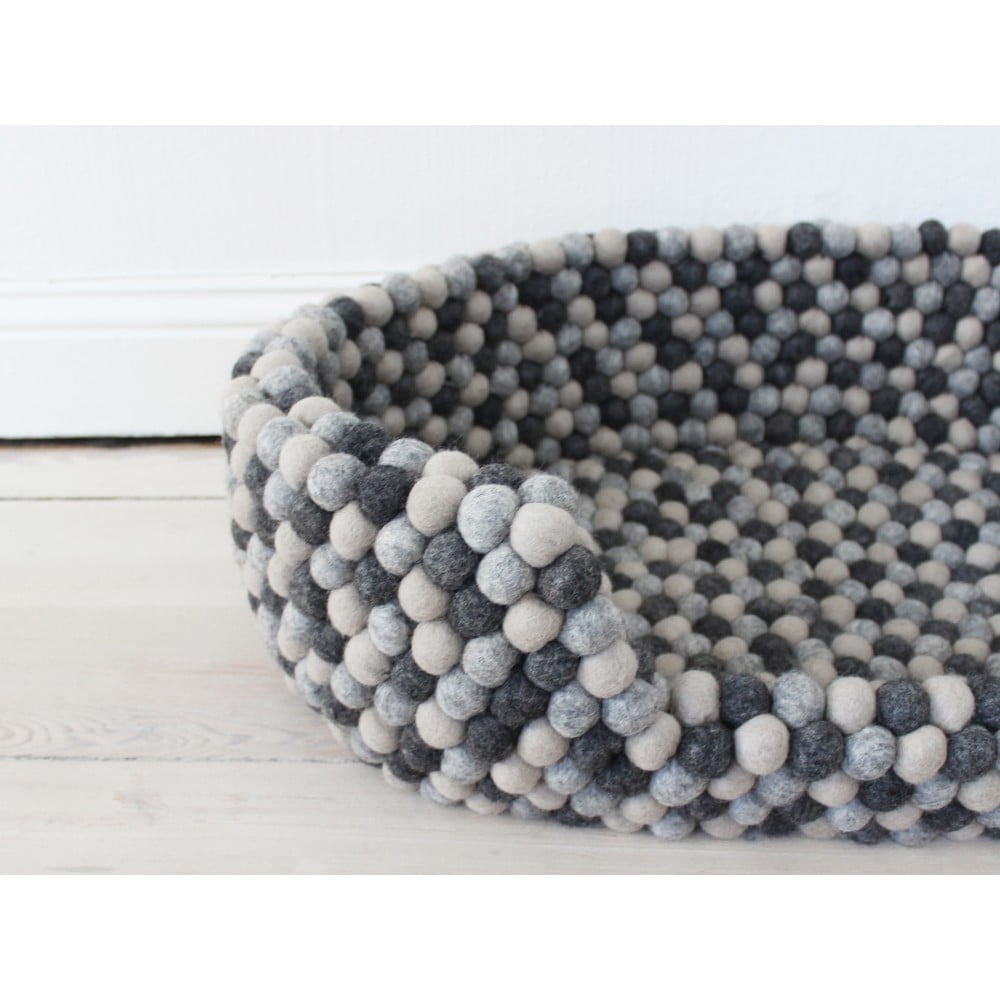 Obrázok Tmavosivý guľôčkový vlnený pelech pre domáce zvieratá Wooldot Ball Pet Basket, 40 x 30 cm