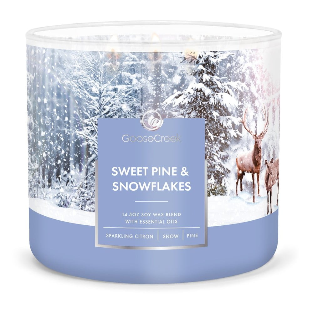 E-shop Vonná sviečka Goose Creek Sweet Pine & Snowflakes, doba horenia 35 h