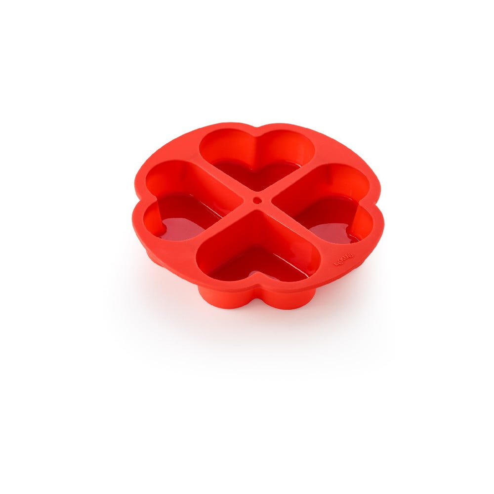 E-shop Červená silikónová deliaca forma na tortu v tvare srdca Lékué, ⌀ 25 cm