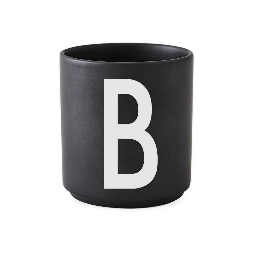 E-shop Čierny porcelánový hrnček Design Letters Alphabet B, 250 ml