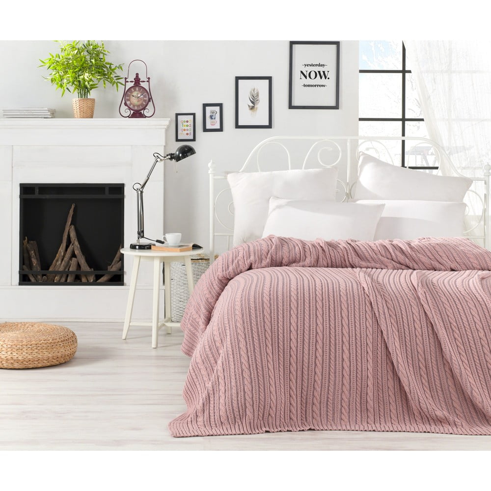 Púdrovoružový pléd cez posteľ s prímesou bavlny Homemania Decor Camila, 220 x 240 cm