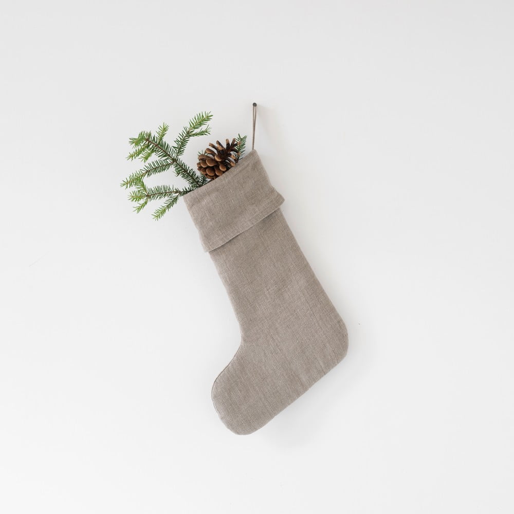 E-shop Vianočná ľanová závesná dekorácia Linen Tales Christmas Stocking