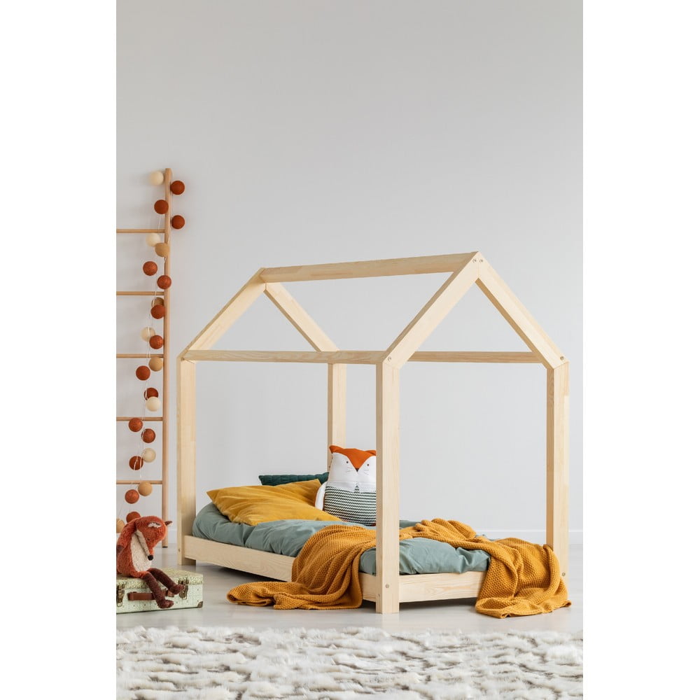 E-shop Domčeková detská posteľ z borovicového dreva 120x200 cm Mila M - Adeko